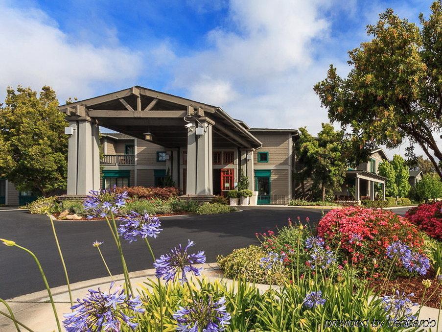 Holiday Inn Express & Suites Carpinteria, An Ihg Hotel Exterior photo